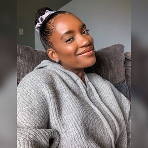 Meet your Posher, Renesha